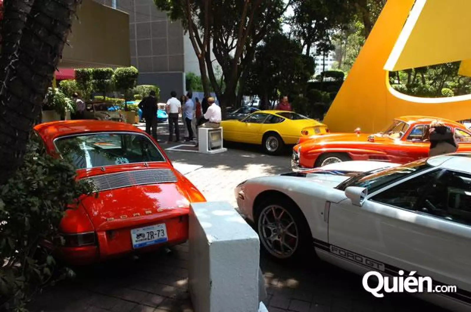 Exhibición de autos clásicos