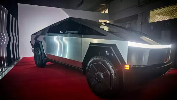 La cybertruck de Tesla llega a México