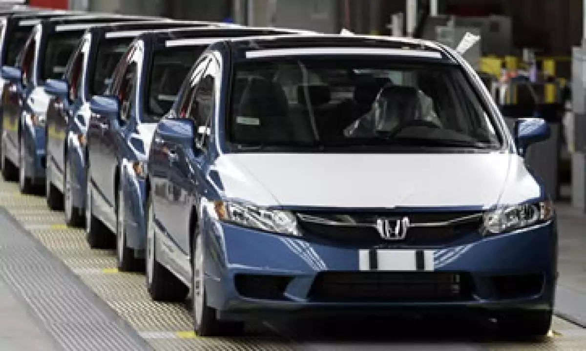 Durante el año fiscal previo Honda vendió 3,512 millones de unidades en el mundo. (Foto: AP)