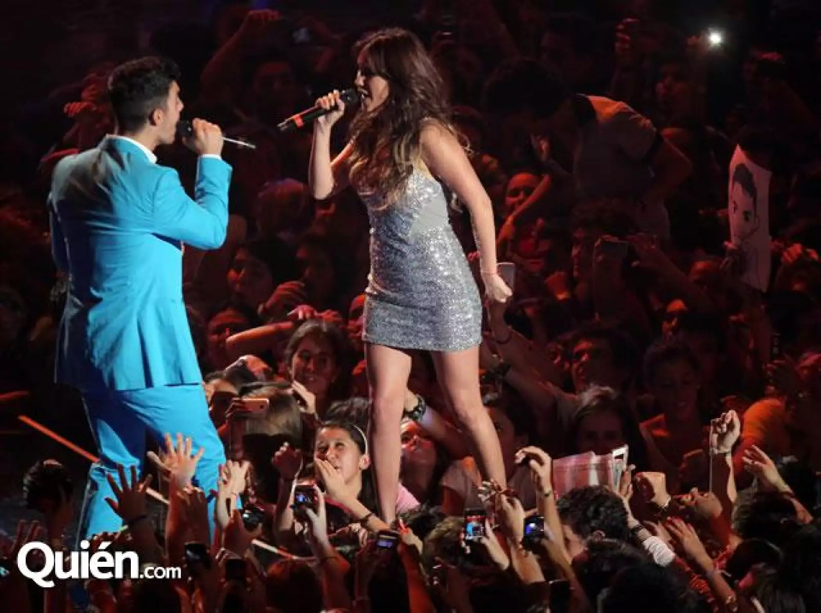 Joe Jonas,Dulce María