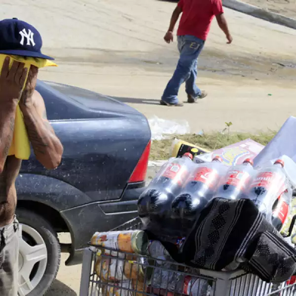 Los habitantes de la zona se quejaban de falta de comida y medicinas.