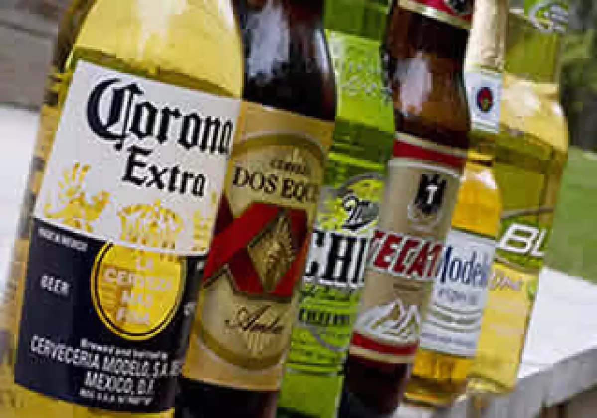 Una disminución en la venta de la cerveza podría generar despidos en la industria. (Foto: AP)