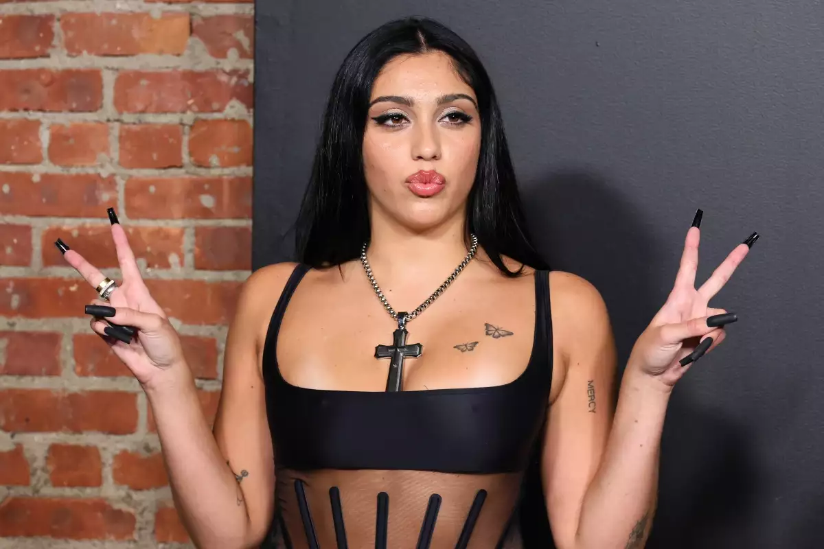 lourdes-leon.jpg