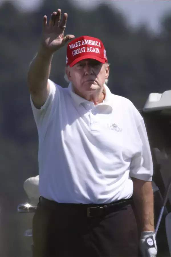 Donald Trump queda fuera del funeral de la reina Isabel II