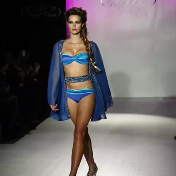 Pasarela Royal Closet