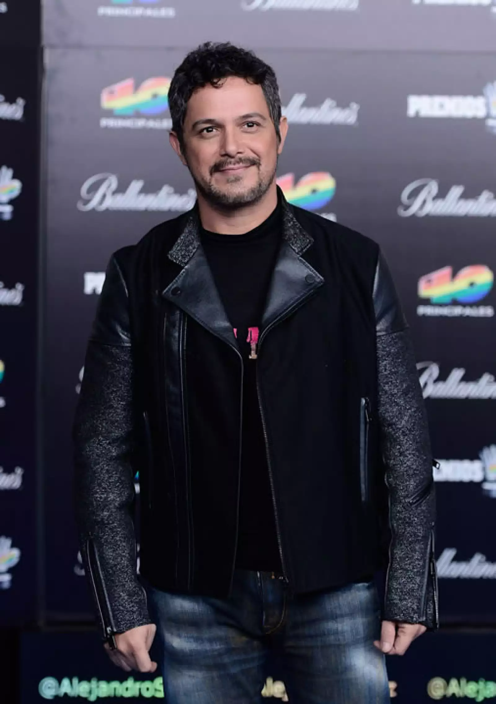Alejandro Sanz.
