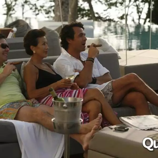 Hotel Encanto Pool deck relax