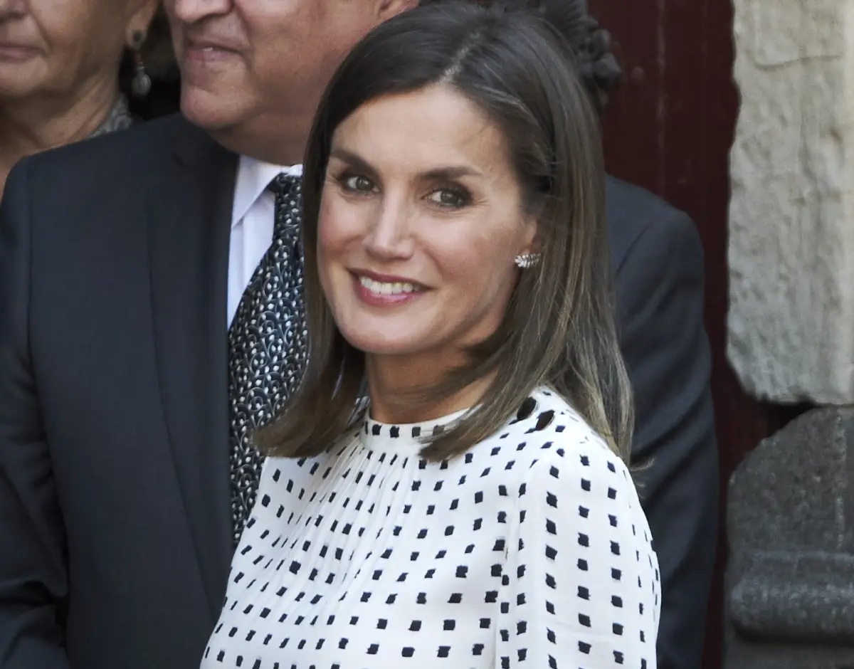 La reina Letizia revive incidente de Lady Di 