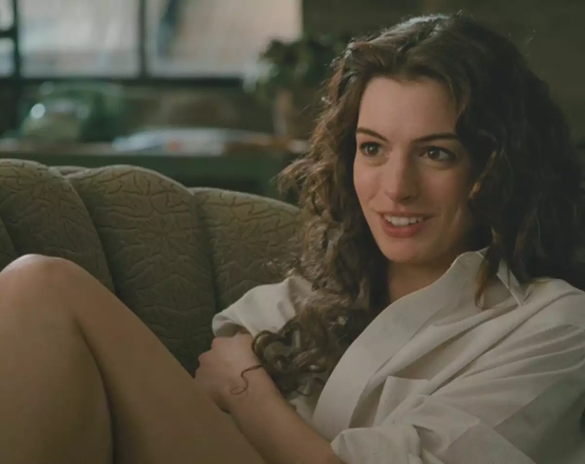Anne Hathaway es otra de las guapas que cumple este mes.