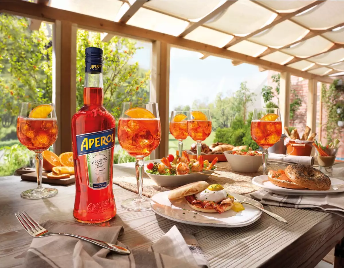 Life and Style Aperol Spritz.jpg