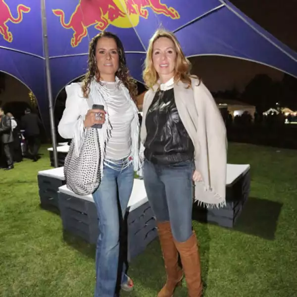 Mónica Phillipson,Mónica López