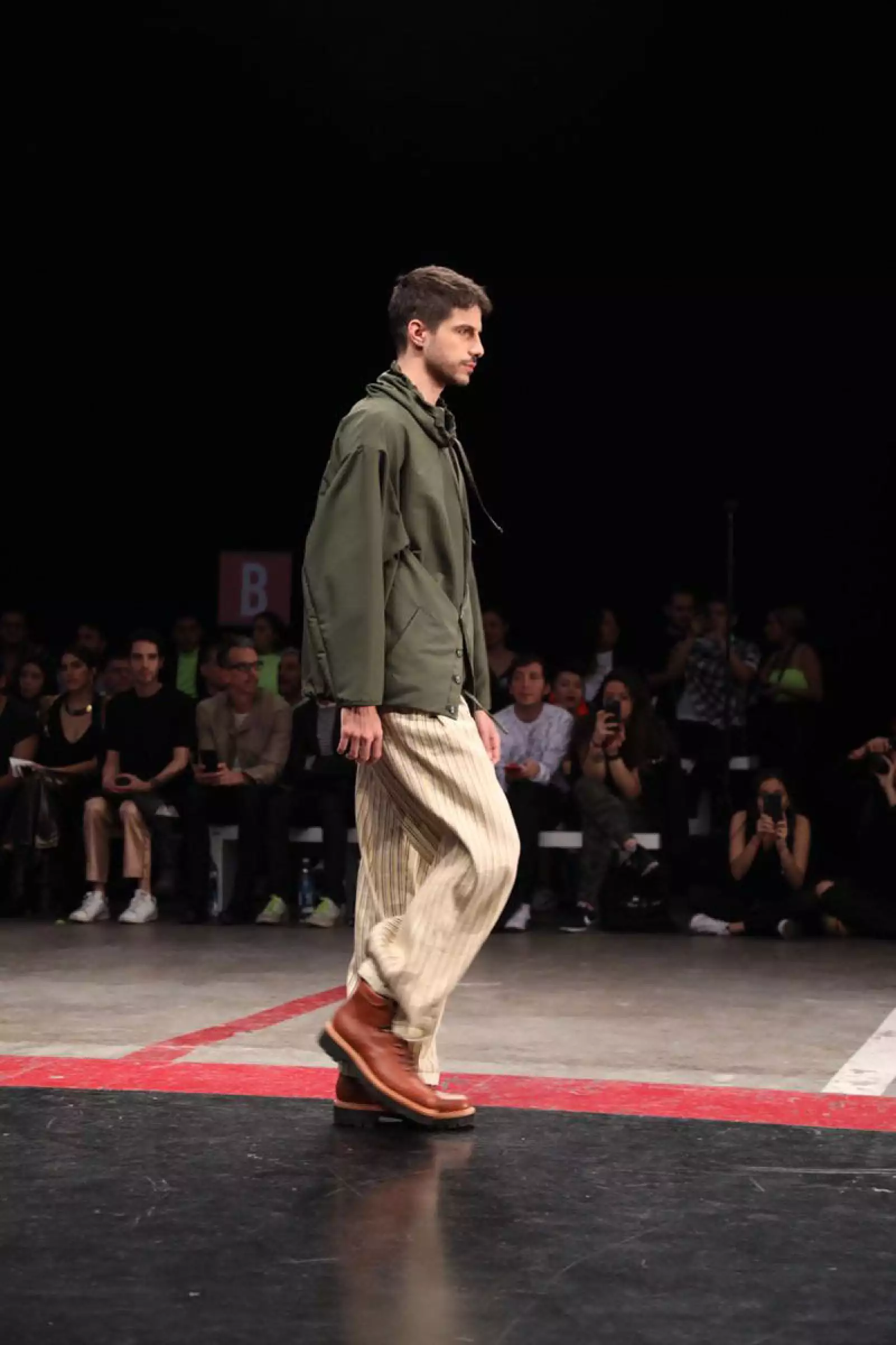 Boyfriends-Shirt-MBFWMx-Runway-Look