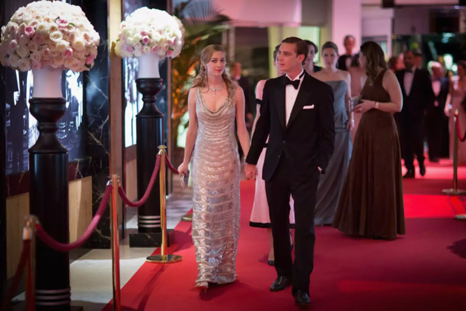 A su llegada Pierre Casiraghi y la italiana Beatrice Borromeo.