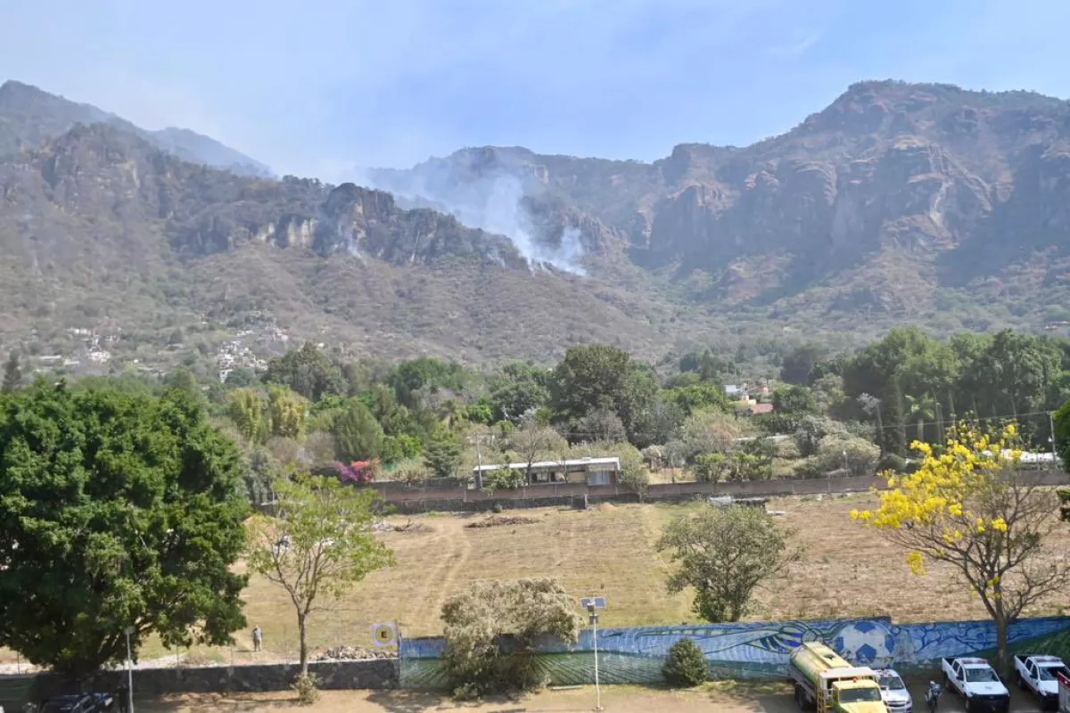 Incendio en Tepoztlan Morelos, cerro del Tepozteco