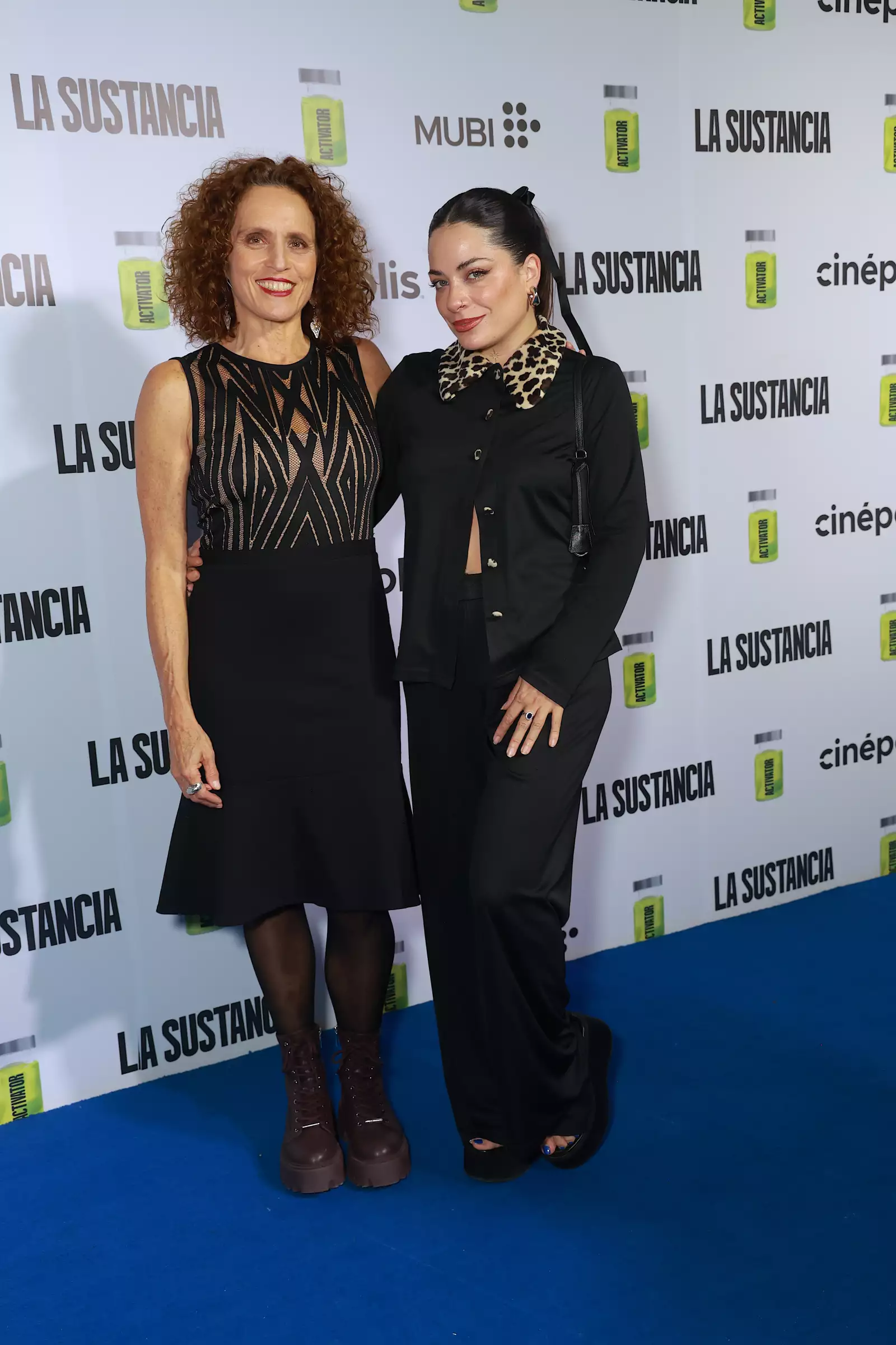 Claudette Maillé y Luisiana López 