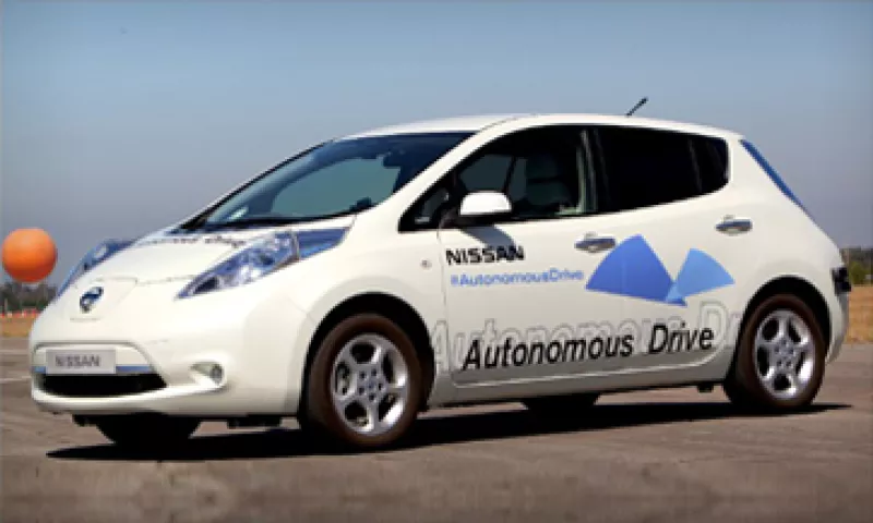 Además de Nissan, automotrices como General Motors, Toyota y Audi trabajan en sus propios modelos de vehículos automáticos. (Foto: CNNMoney)
