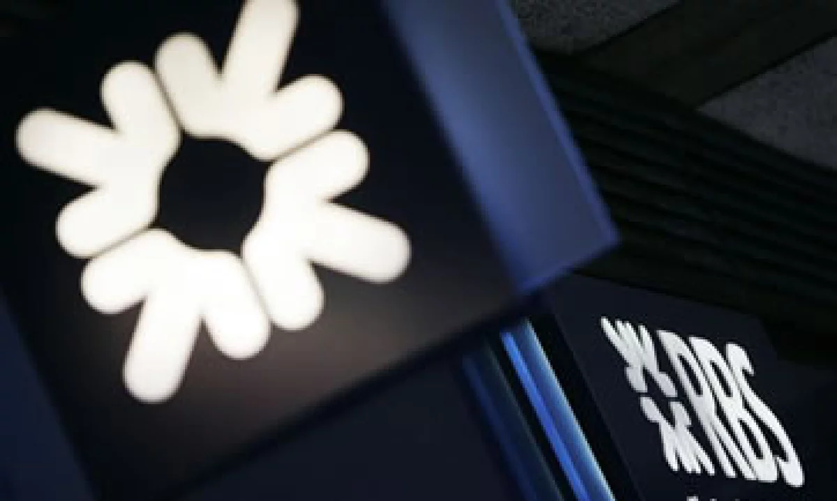 Los bancos dijeron que deben ofrecer remuneraciones competitivas o perder a sus empleados si los recortes de bonos a ejecutivos son demasiado grandes. (Foto: AP)