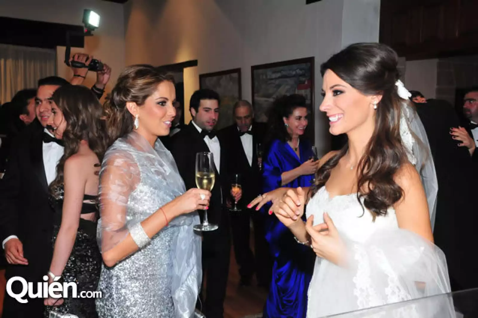 Carla Díaz,Marcela García