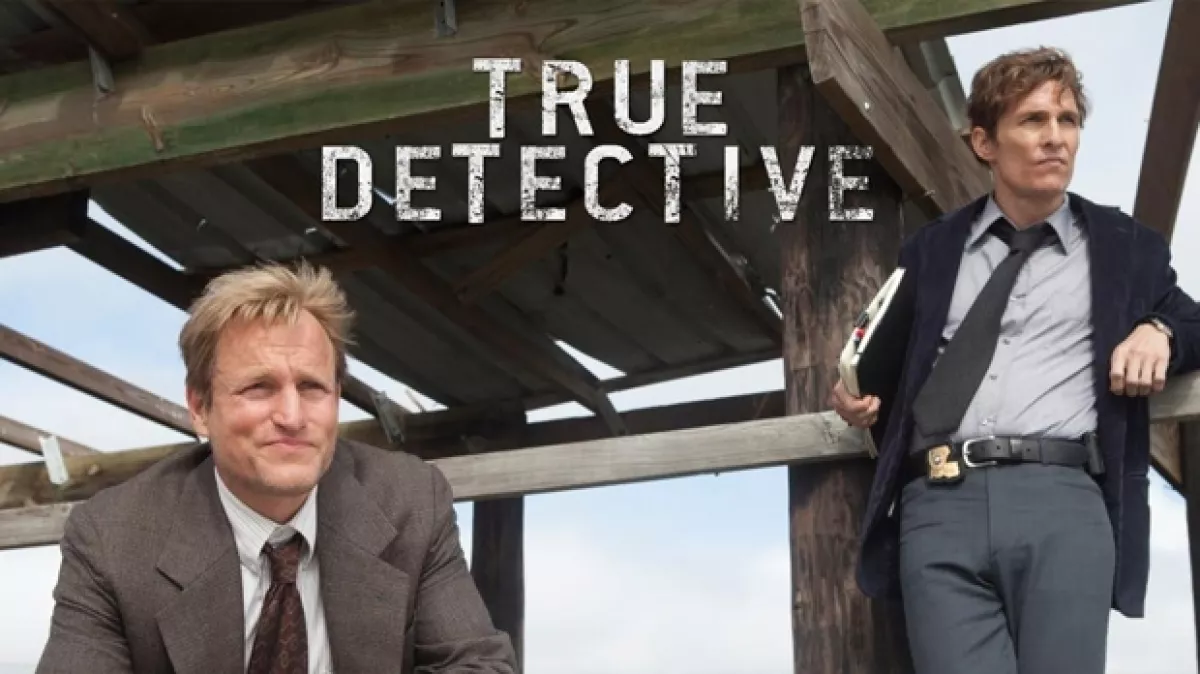 Matthew McConaughey y Woody Harrelson en True Detective.