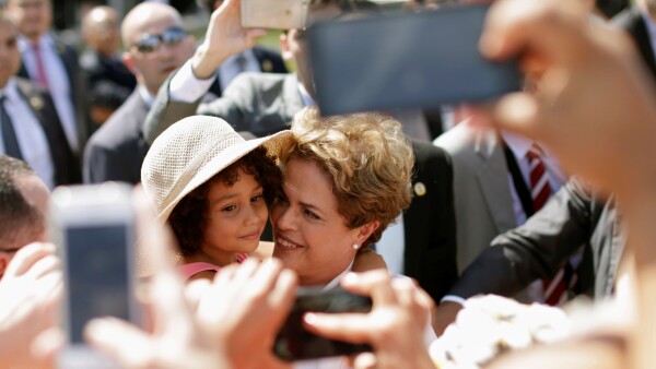 Dilma Rousseff convivió con sus seguidores.