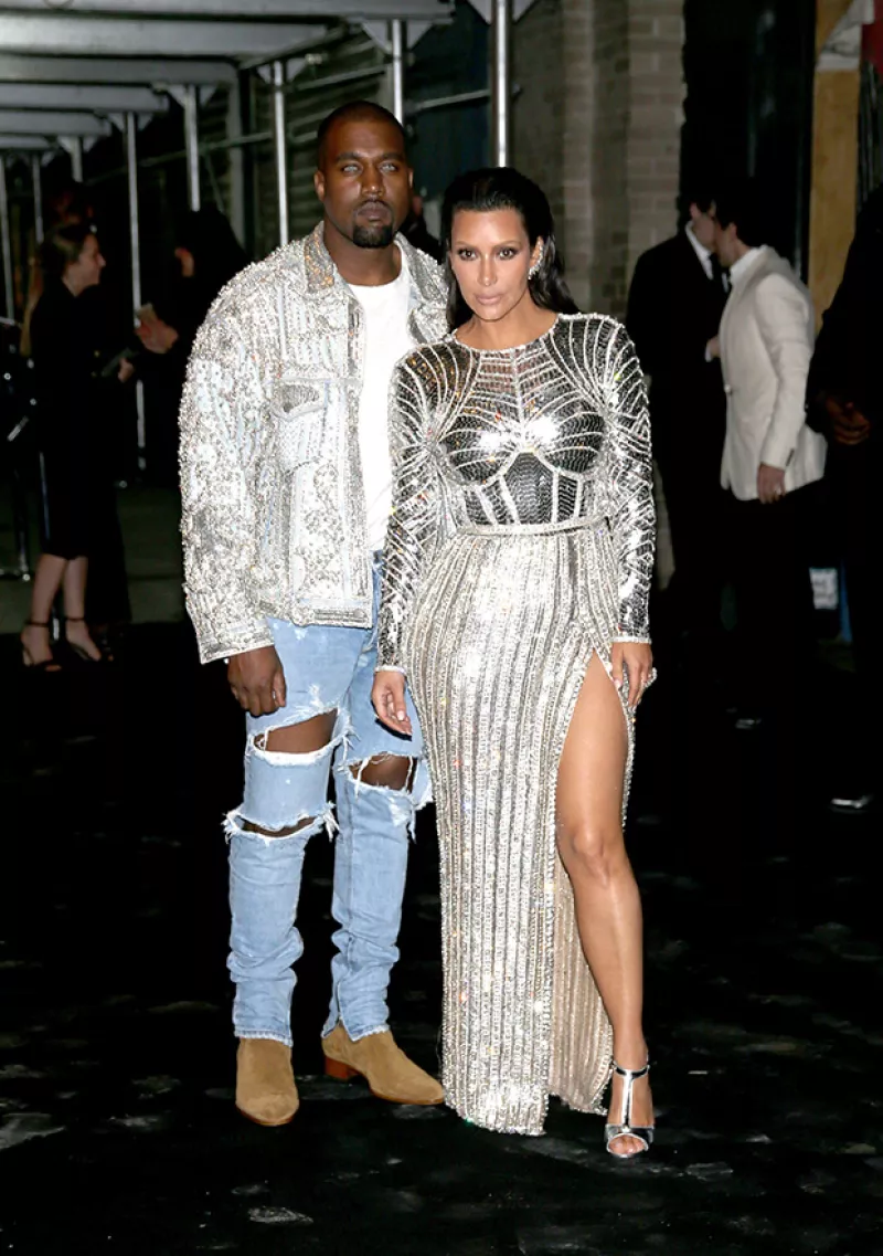 Kim presumió que su silueta pre mamá está de vuelta.