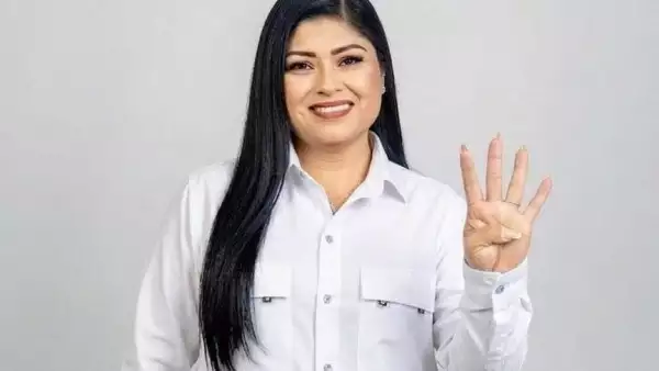 delia hernandez.jpg