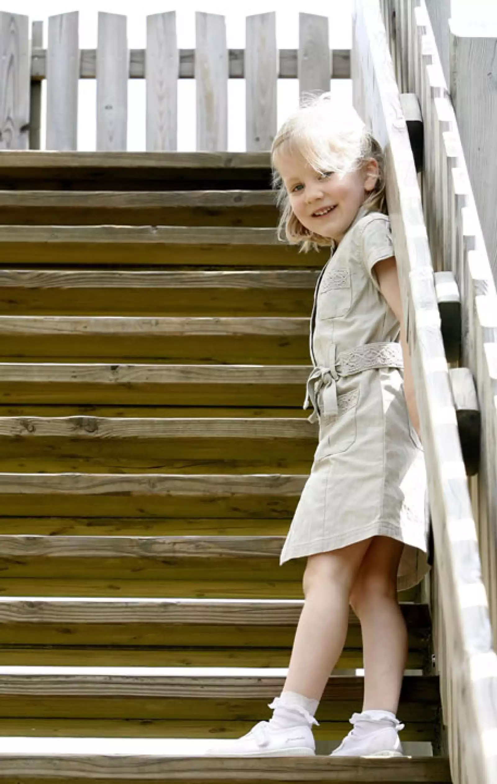 Sus hermanos se llaman: Gabriel, Emmanuel y Eleonore.