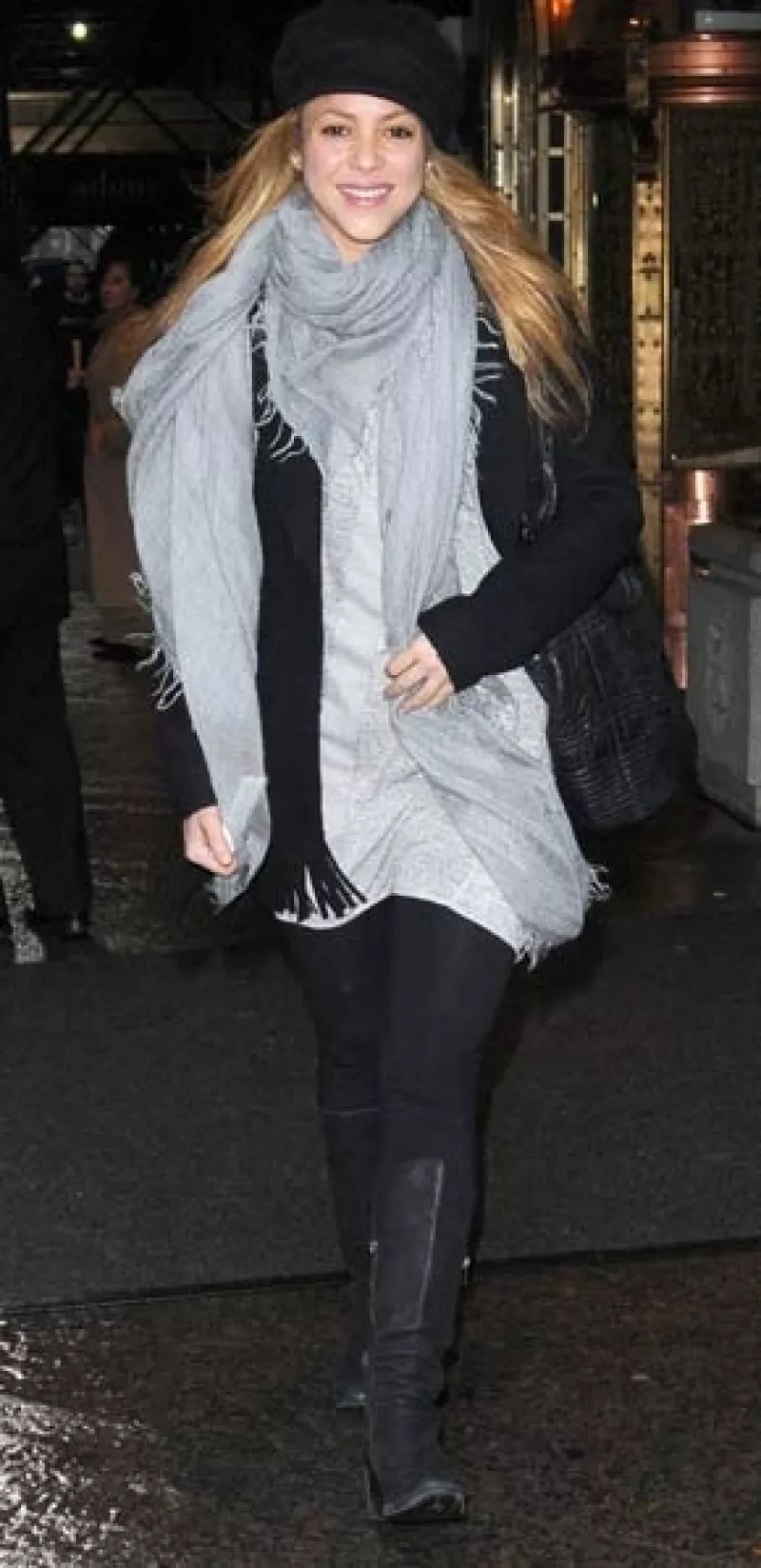 La cantante dijo en un mensaje que 'Bogotá es una ciudad alegre y positiva y los Juegos Panamericanos del 2015 son nuestra gran oportunidad para que todos ustedes se unan al progreso de mi país'.