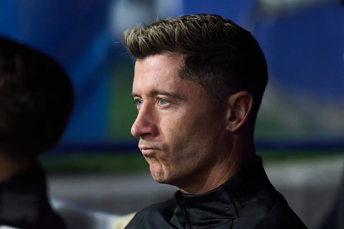 Lewandowski padece una lesión en el muslo; está en duda para el duelo con Real Madrid