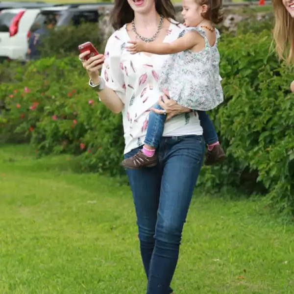 Daniella Cabrera y Paula Amézcua