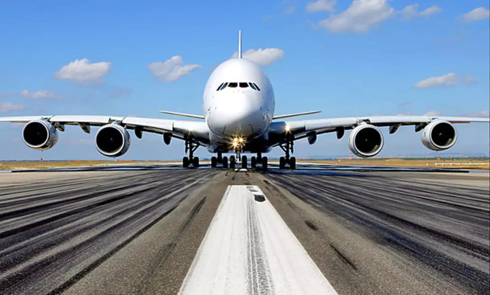 Cada tres minutos despega o aterriza uno de estos aviones en algún lugar del mundo.