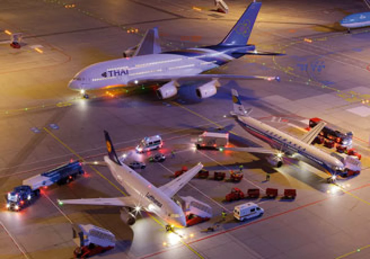 La maqueta del aeropuerto europeo es la más grande del mundo. (Foto: Cortesía Miniature Wonderland)