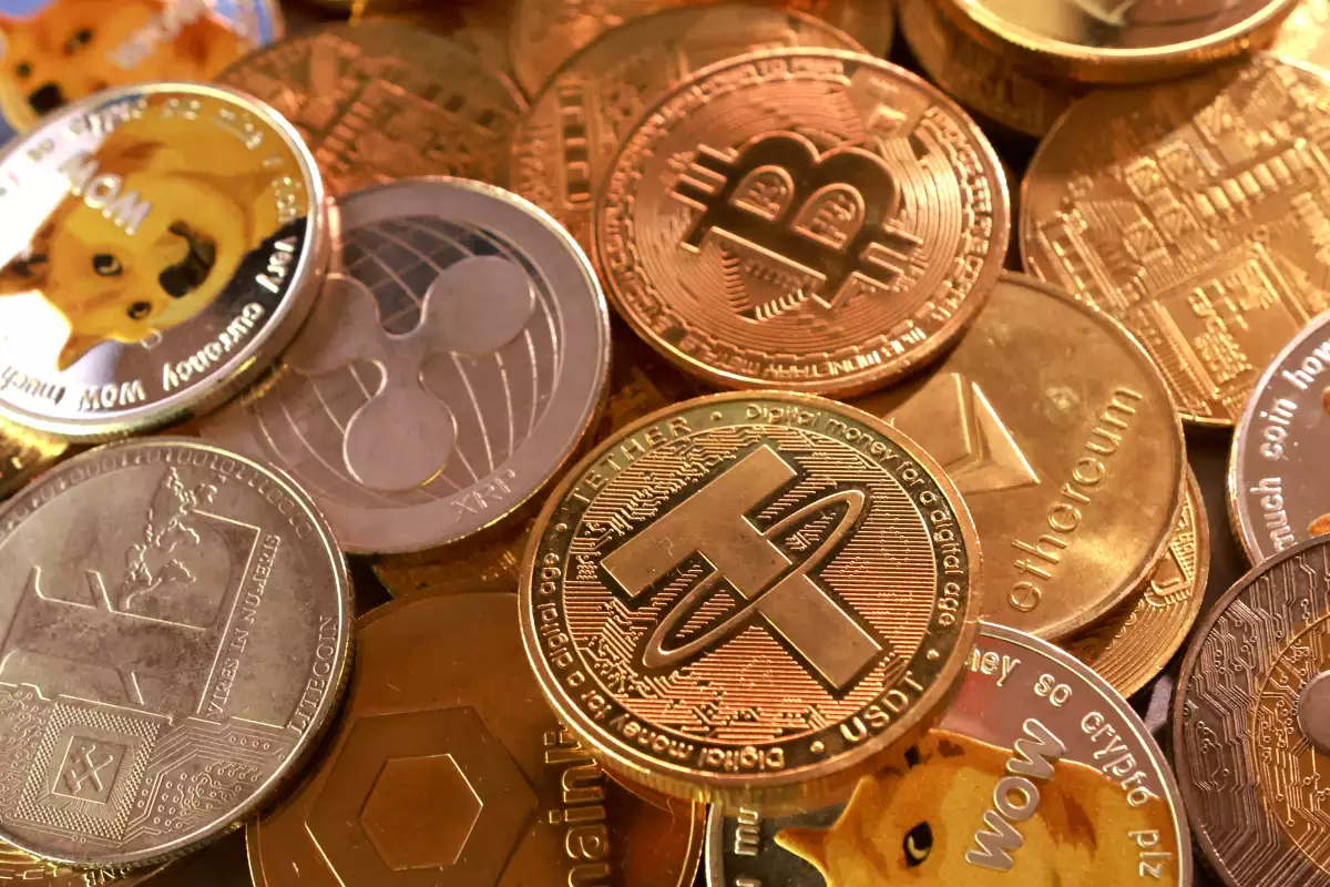 La representación de las criptomonedas se ve en esta ilustración tomada el 10 de septiembre de 2025.