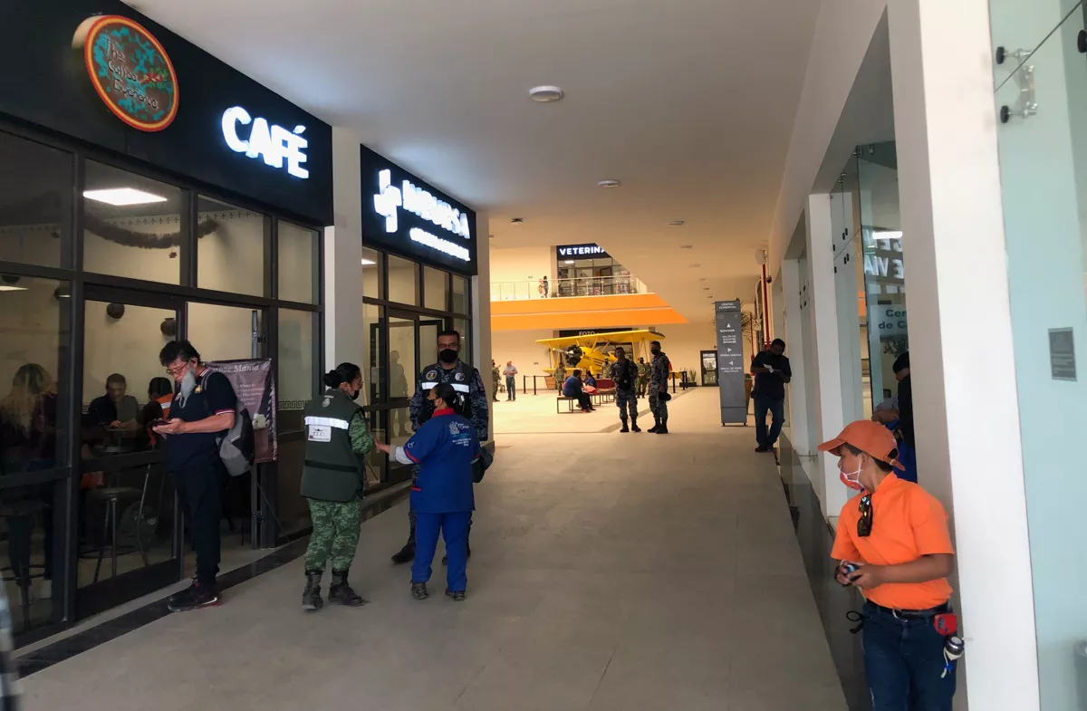 Centro comercial Base Aérea Militar No.1