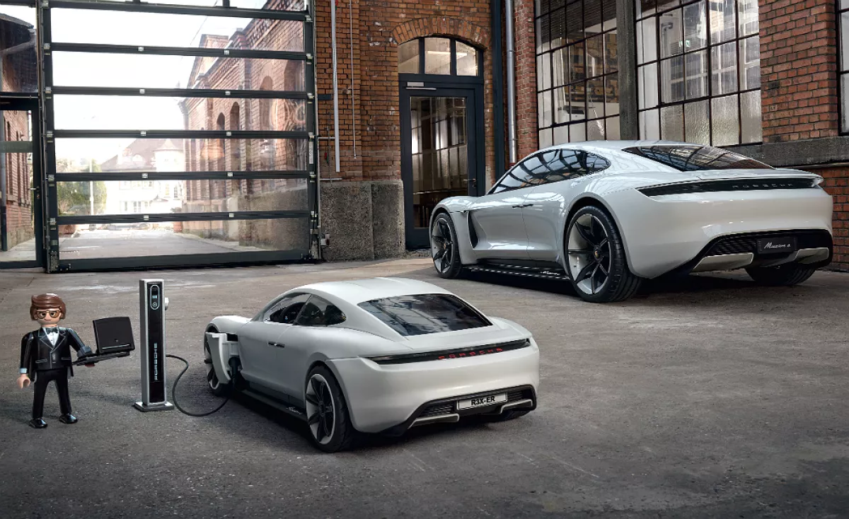 Porsche Playmovil 02.jpg