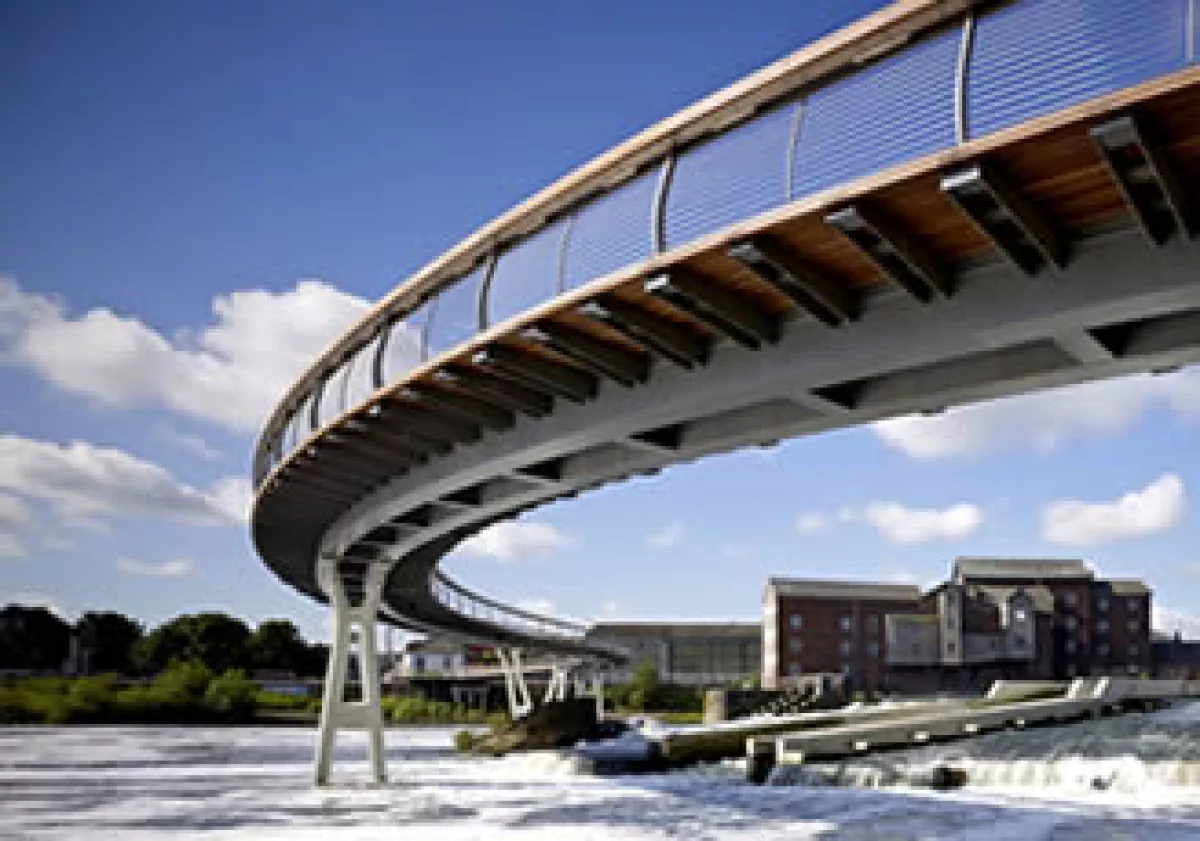 Un puente ya no es un elemento funcional, ahora es un detonador de actividades socio-urbanas. (Foto: McDowell + Benedetti/)