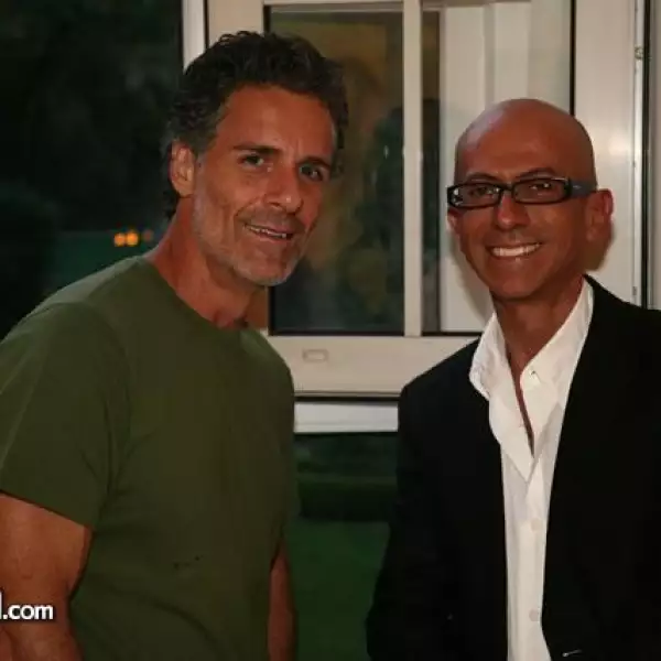 Carlos Bisdikian,Óscar Román