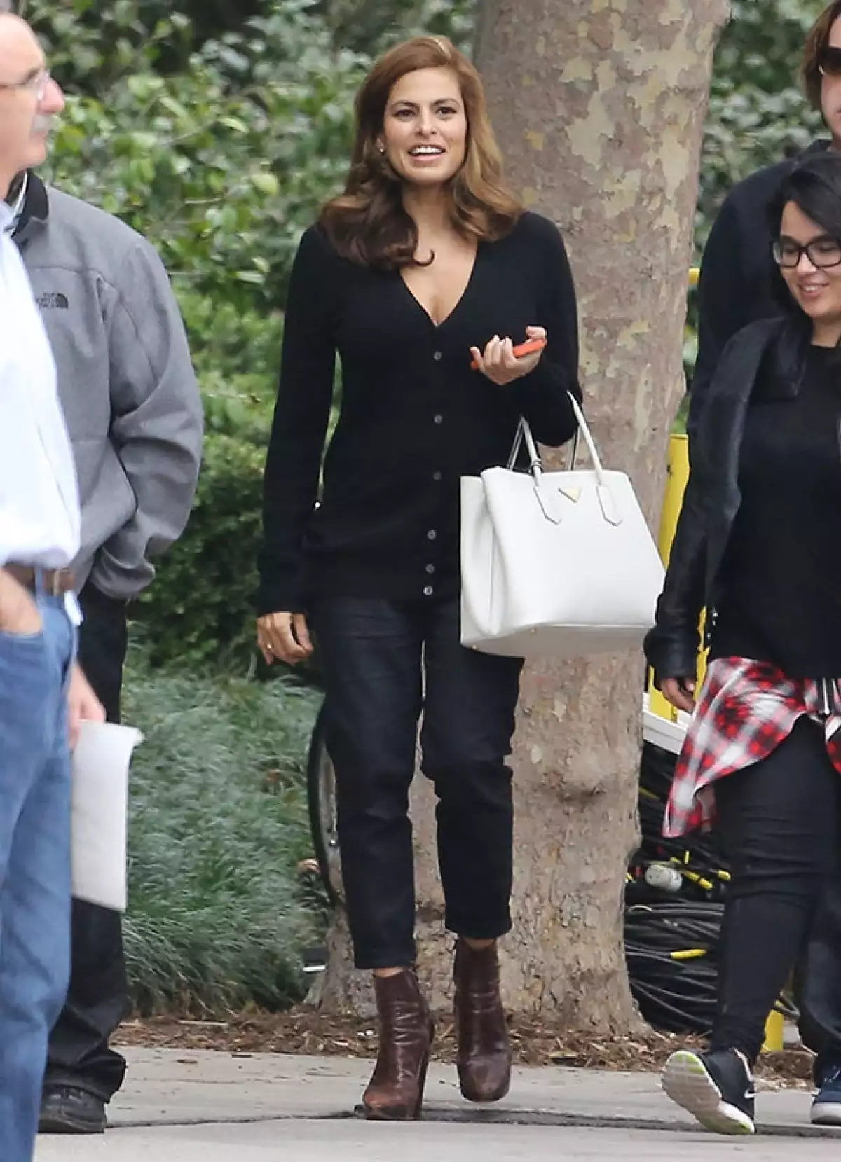 Aunque tuvo un embarazo low profile, cuando Eva fue captada por los paparazzi, lucía realmente delgada.