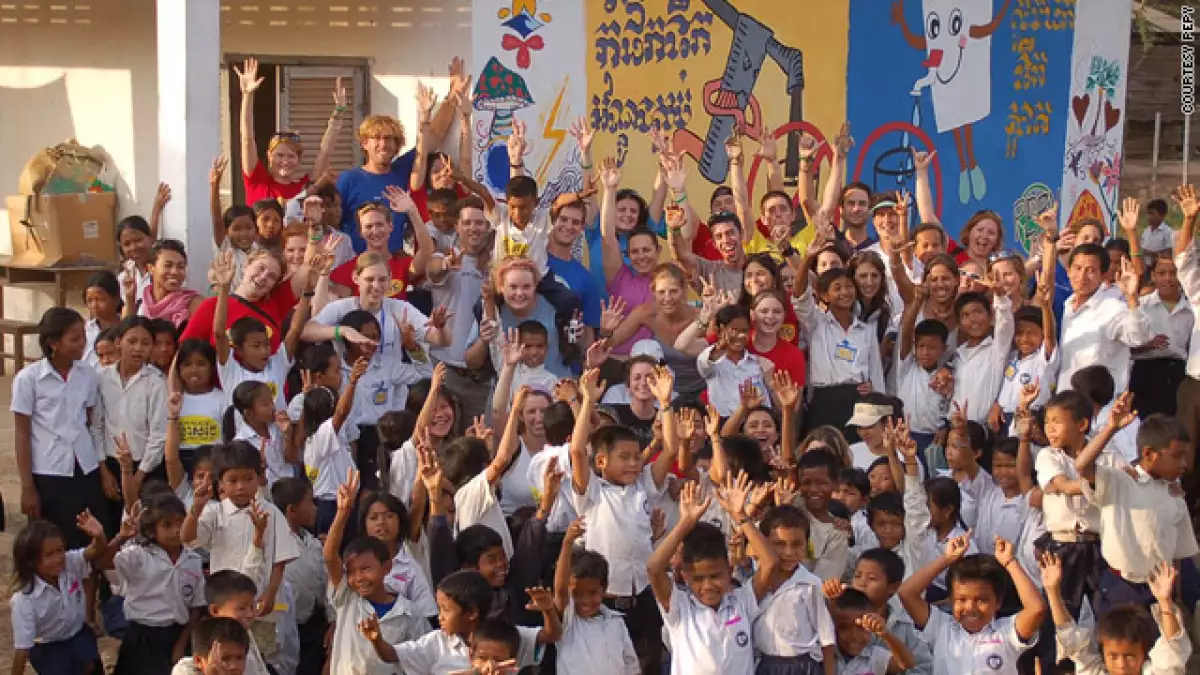 Los programas de voluntariado pueden ayudar a la educación