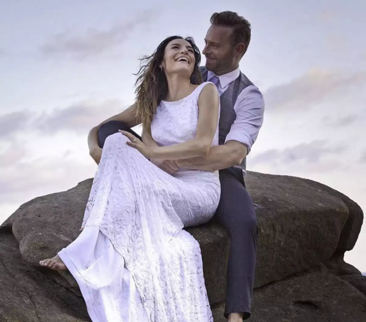 La pareja se casó en diciembre del año pasado en una romántica boda en Puerto Escondido.