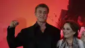 Sylvester Stallone y Adriana Barraza