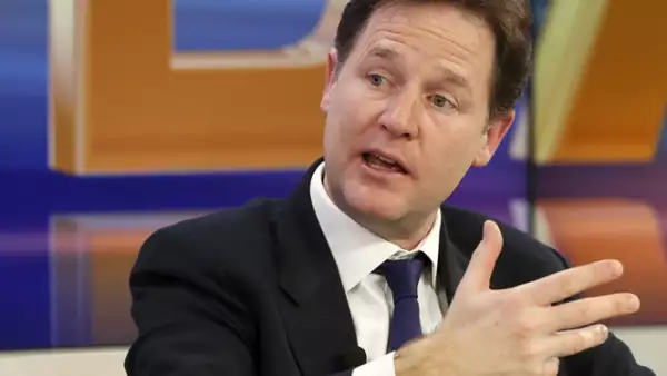 El viceprimer ministro de Gran Bretaña también asistió al foro.