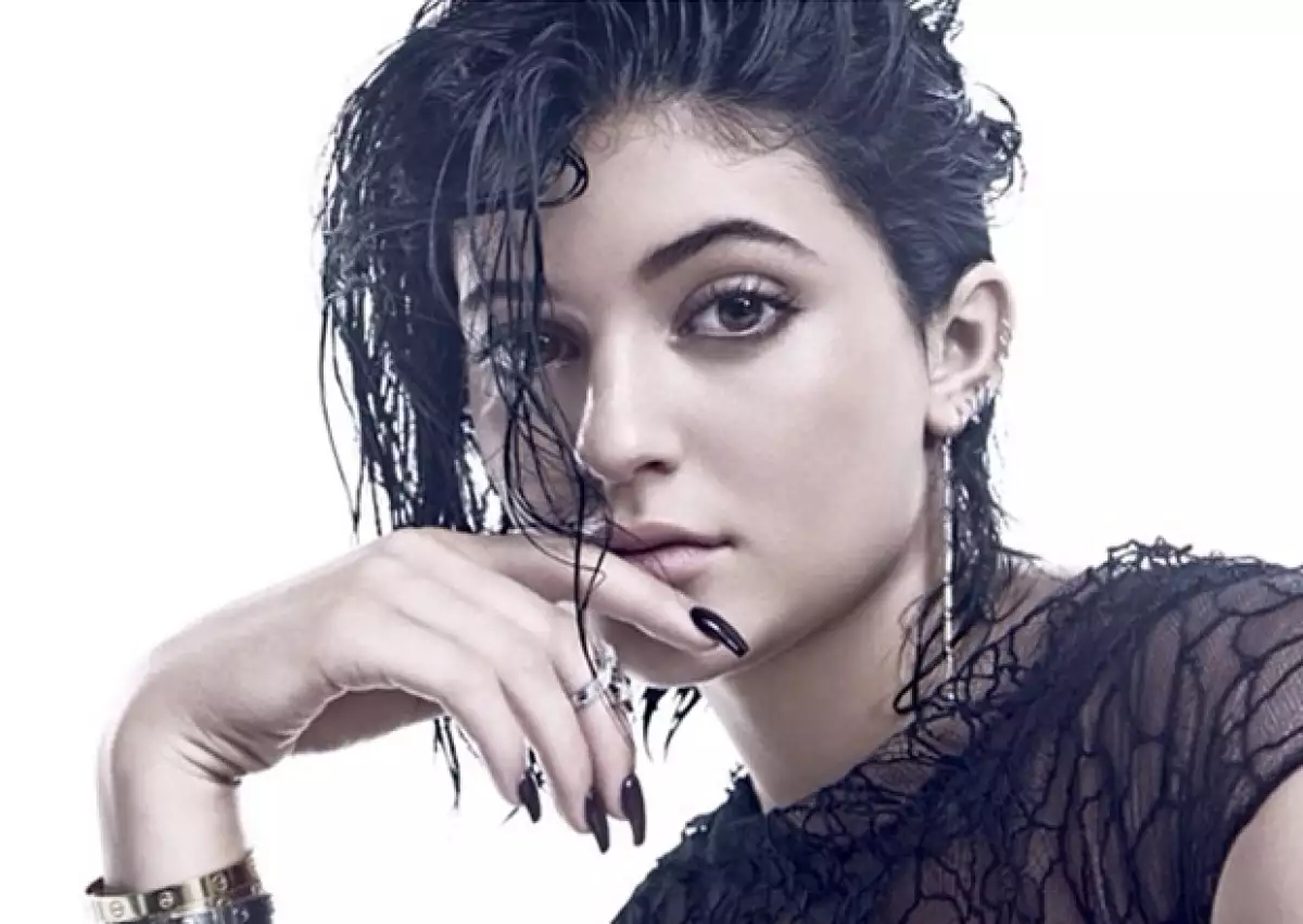 Así posó Kylie para `V Magazine´.