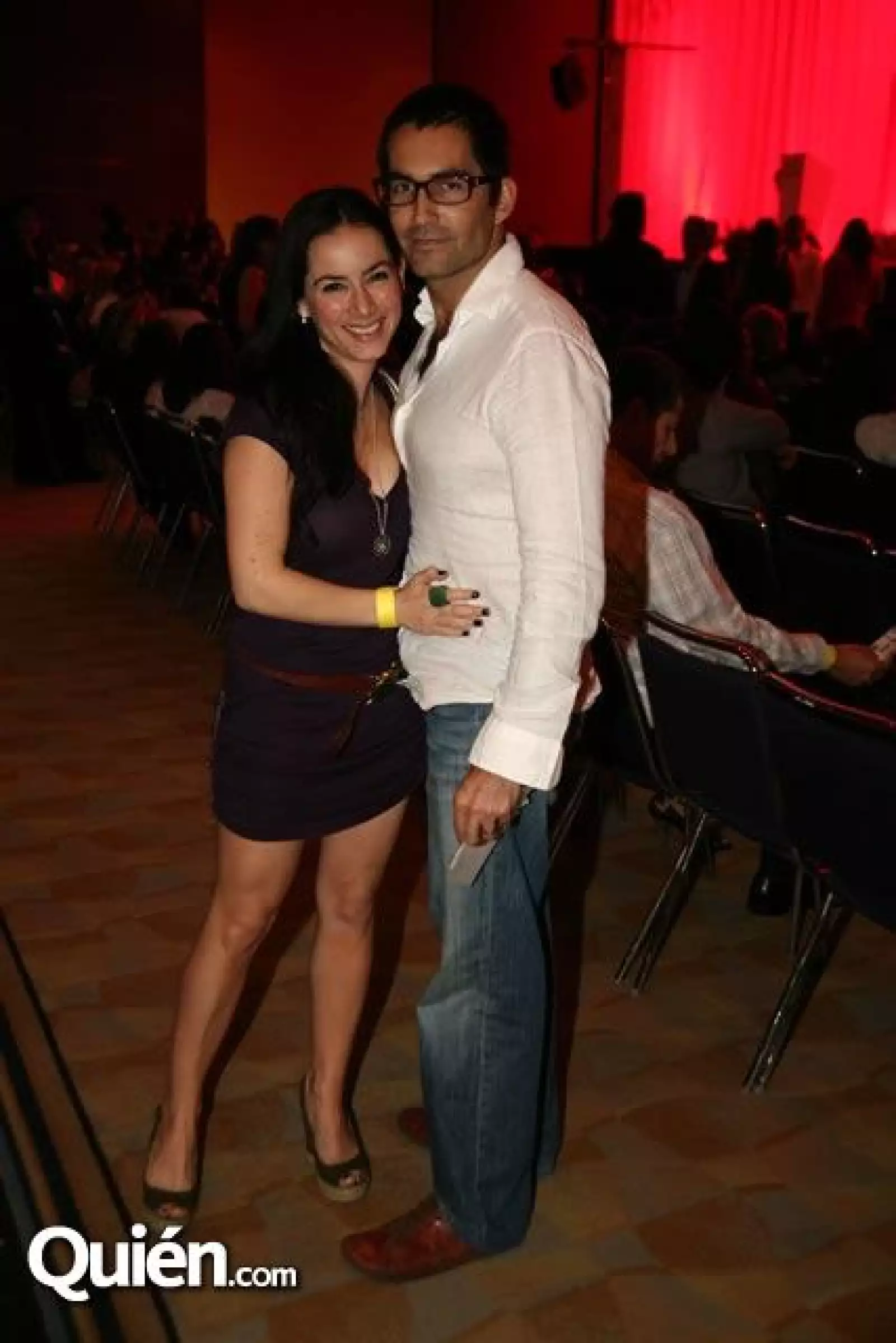 Claudia Lizaldi,Eamonn Sean Kneeland