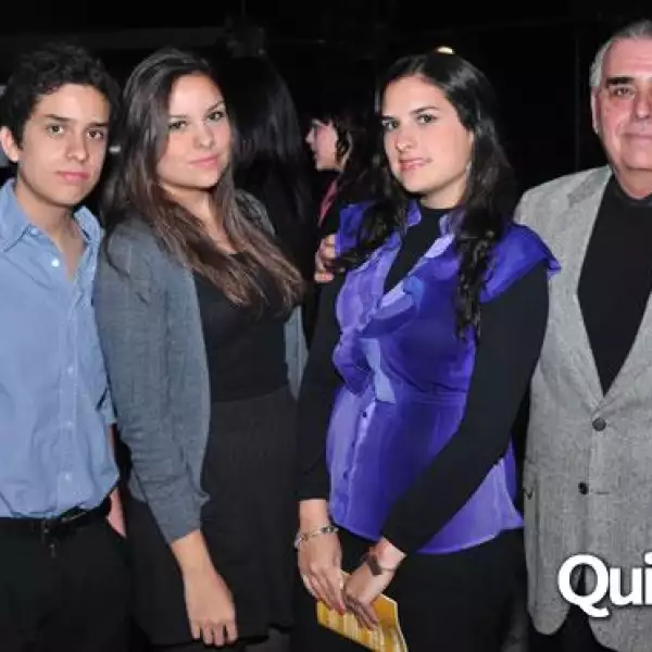 Brindis Navideño Iza Business Centers