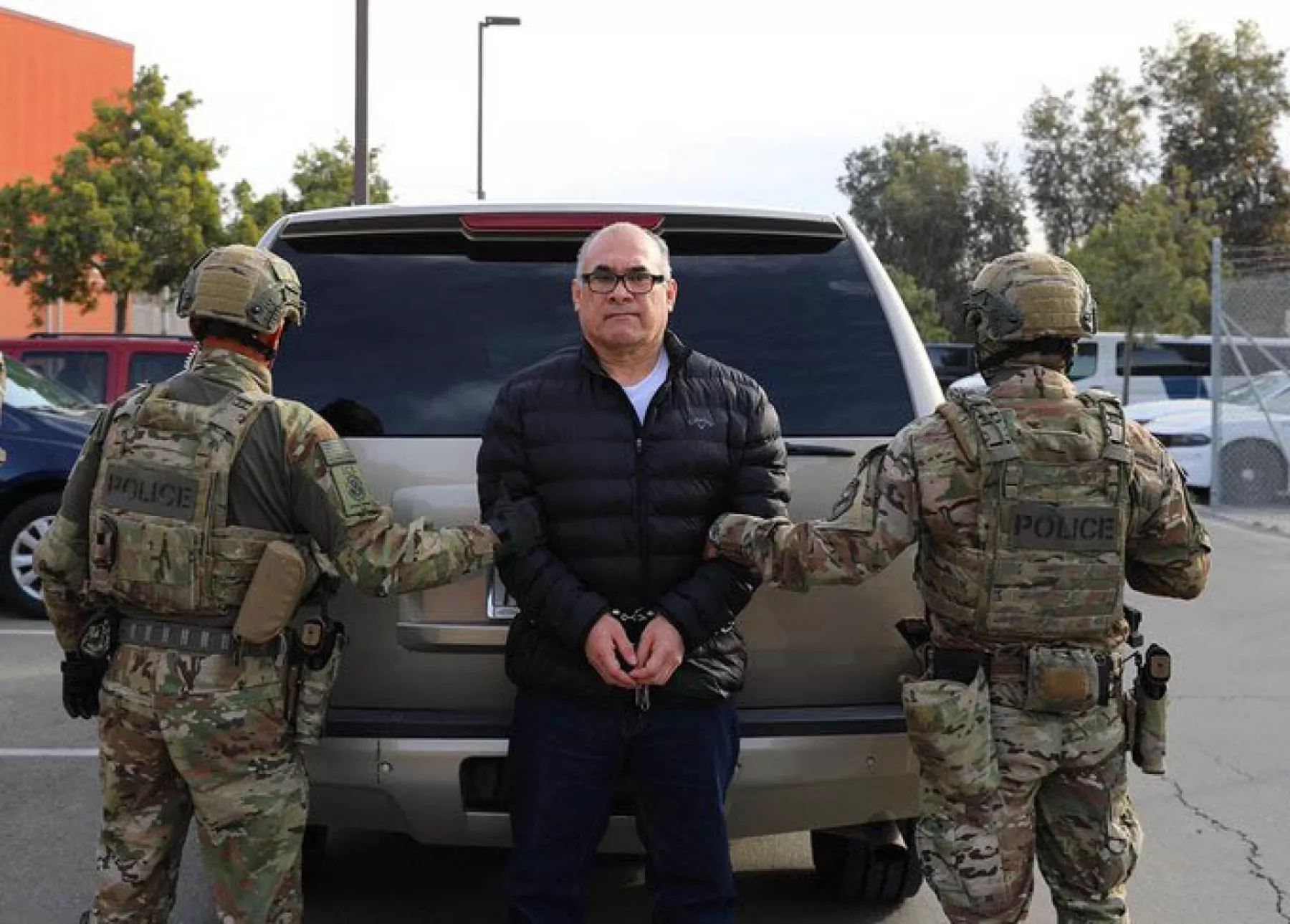 ¿Quién es Osiel Cárdenas Guillén y cuáles son sus cargos pendientes en México?