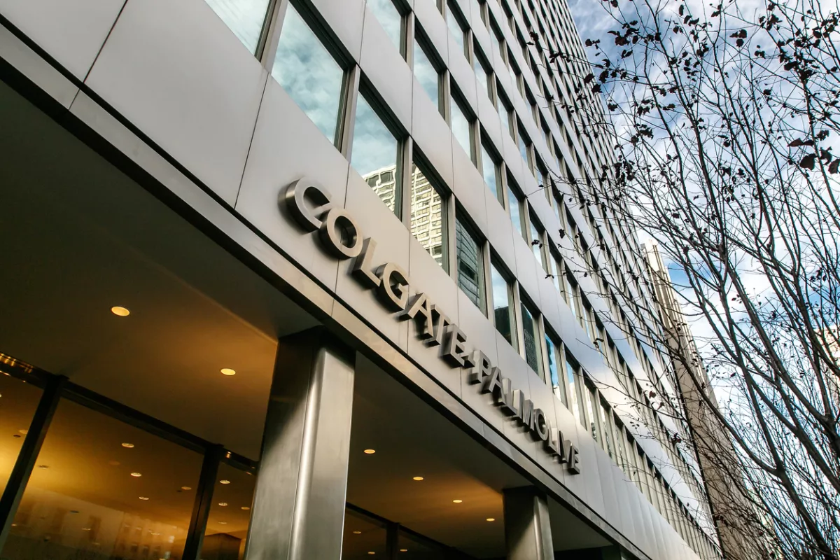 Colgate advierte impacto arancelario en su pasta de dientes fabricada en México