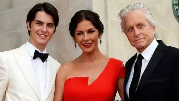 Dylan, Catherine Zeta-Jones y Michael Douglas