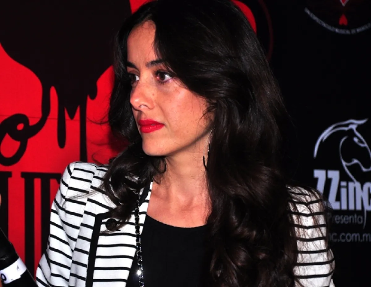 Cecilia Suárez resaltó la creatividad del director de la puesta en escena, Manolo Caro y aplaudió la labor actoral de Alan Estrada y de González.