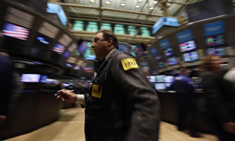 El peso ronda su menor cotización frente al dólar nivel desde abril de 2009. (Foto: Reuters)